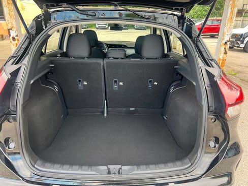 Certified 2024 Nissan Kicks SV w/ Interior Electronics Package FWD image 11