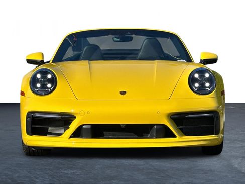Used 2022 Porsche 911 Carrera S image 11
