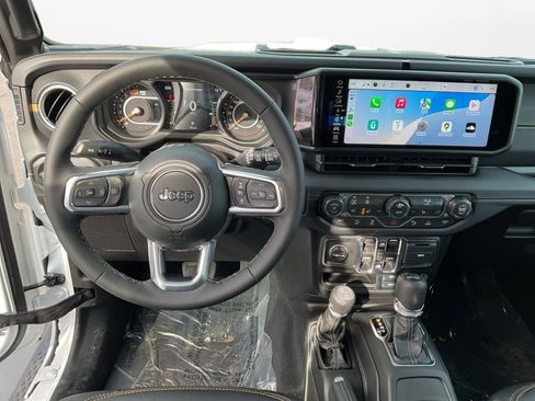 New 2026 Jeep Wrangler Sahara image 10