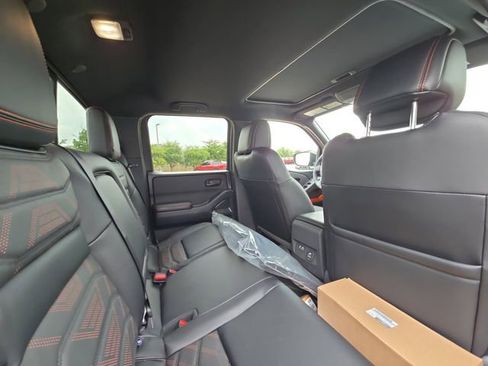 New 2026 Nissan Frontier PRO-4X AWD/4WD image 27