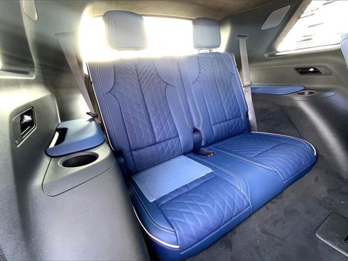 New 2026 Cadillac Vistiq Premium Luxury image 30