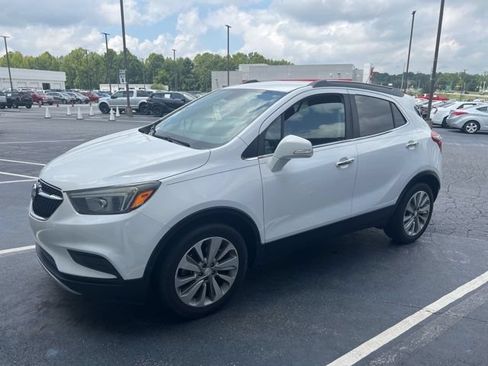 Used 2017 Buick Encore FWD image 4