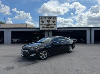 Used 2022 Chevrolet Malibu LS FWD video 1