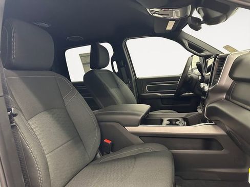 New 2026 RAM 2500 Big Horn AWD/4WD image 15