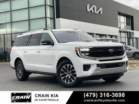 Used 2025 Ford Expedition Max Platinum AWD/4WD image 1