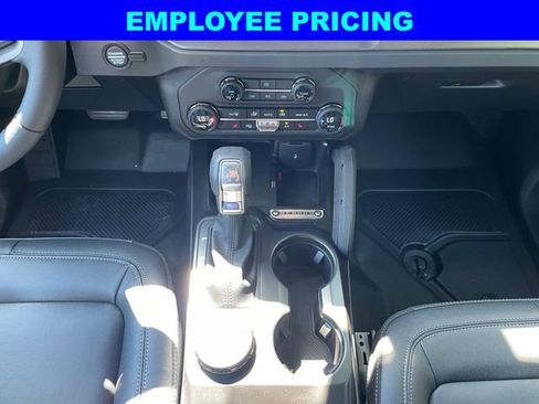 New 2026 Ford Bronco Big Bend w/ Black Diamond Package AWD/4WD image 11