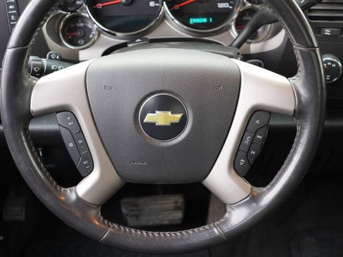 Used 2010 Chevrolet Silverado 2500 LT w/ Interior Plus Package image 23