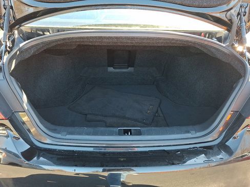 Used 2015 INFINITI Q70 3.7 w/ Sport Package image 28