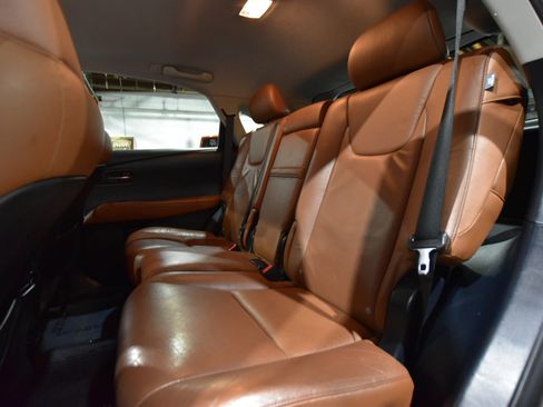 Used 2013 Lexus RX 450h AWD image 42