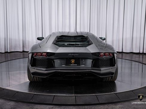 Used 2012 Lamborghini Aventador LP 700-4 image 20