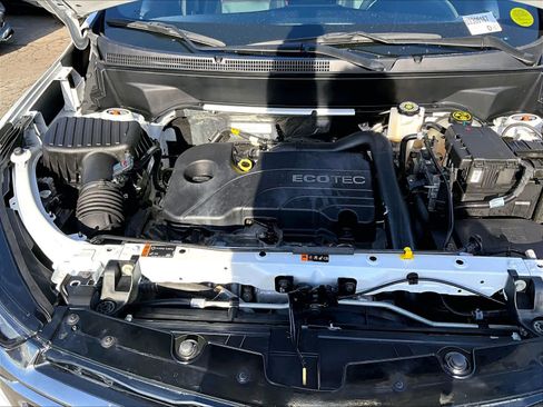 Used 2022 Chevrolet Equinox RS w/ RS Leather Package image 29