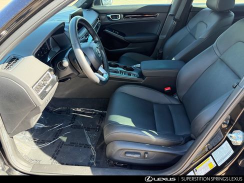 Used 2025 Honda Civic Sport image 12
