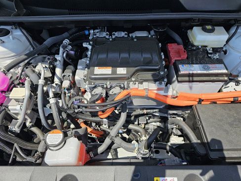 Used 2023 Subaru Solterra AWD image 8