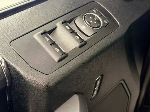 Used 2018 Ford F150 XLT w/ Equipment Group 302A Luxury AWD/4WD image 18