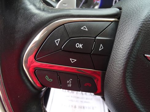 Used 2016 Chrysler 200 C w/ Premium Group FWD image 16
