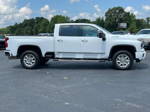 Used 2024 Chevrolet Silverado 2500 High Country w/ High Country Premium Package AWD/4WD image 51