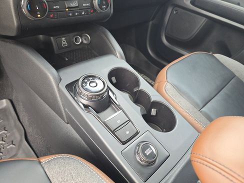 Used 2023 Ford Bronco Sport Outer Banks w/ Tech Package image 26