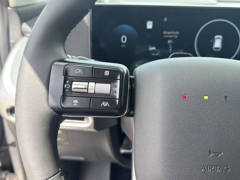 New 2026 Hyundai Ioniq 9 SEL AWD/4WD image 13