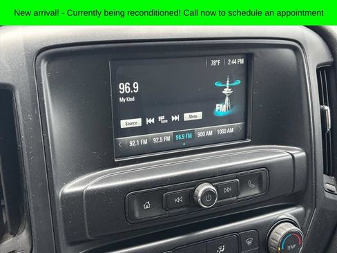 Used 2019 Chevrolet Silverado 2500 W/T AWD/4WD image 5