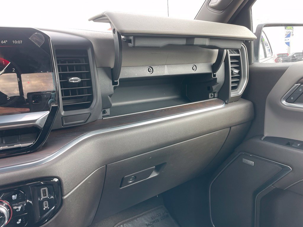 Used 2023 GMC Sierra 1500 SLT w/ SLT Premium Package AWD/4WD image 41