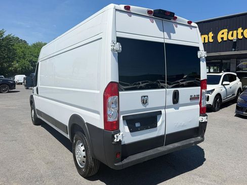 Used 2021 RAM ProMaster 2500 FWD image 5