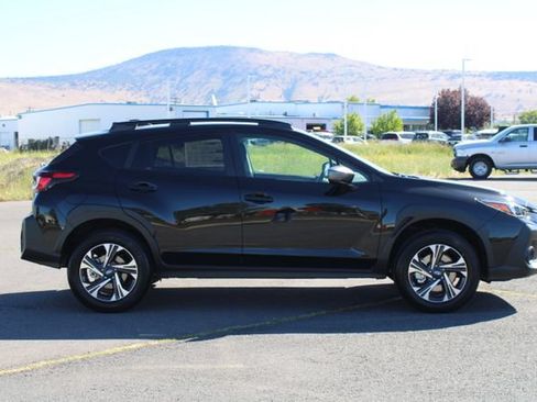 Certified 2026 Subaru Crosstrek 2.5i Premium AWD/4WD image 7