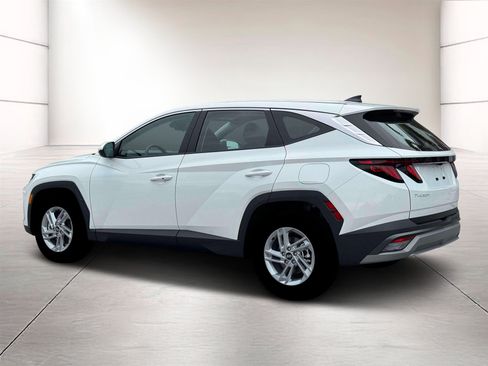 New 2026 Hyundai Tucson SE FWD image 4