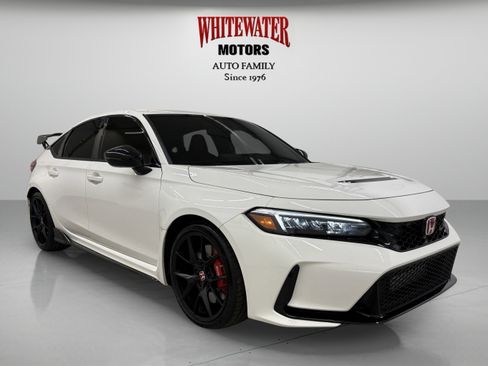 Used 2025 Honda Civic Type R image 5