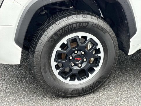 Used 2023 Toyota Tundra SR5 w/ SR5 Premium Package AWD/4WD image 7