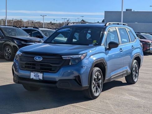 Used 2025 Subaru Forester image 9