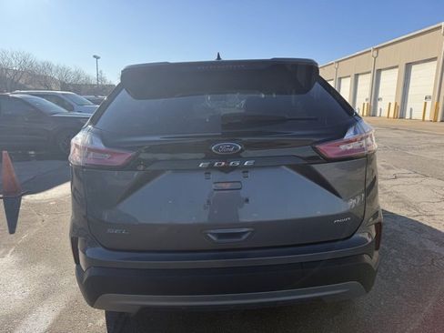 Certified 2024 Ford Edge SEL w/ Convenience Package image 5