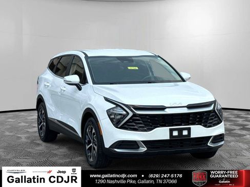 Used 2023 Kia Sportage EX FWD image 3