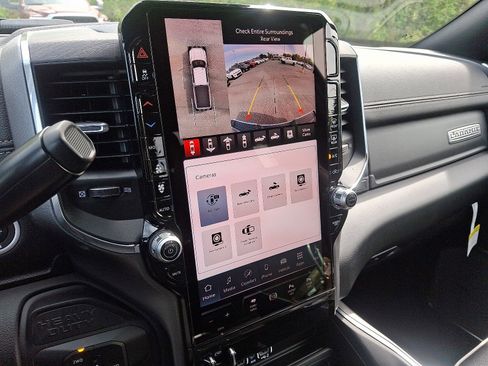 New 2025 RAM 2500 Laramie image 13