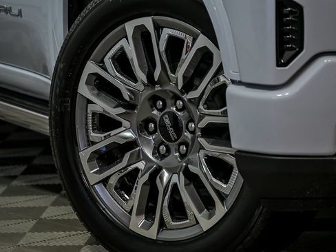 New 2026 GMC Sierra 1500 Denali Ultimate AWD/4WD image 3