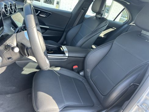 Used 2025 Mercedes-Benz C 300 Sedan image 10