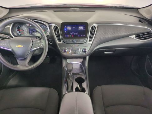 Used 2024 Chevrolet Malibu LT image 15