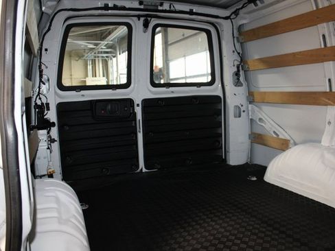 Used 2023 GMC Savana 2500 Work Van w/ Driver Convenience Package image 16