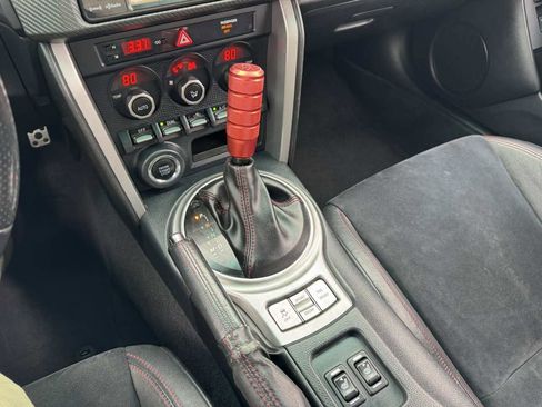 Used 2015 Subaru BRZ Limited image 28