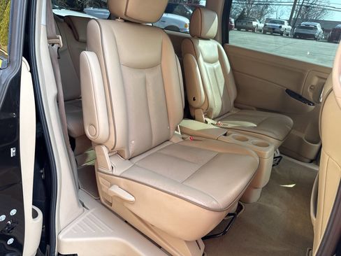 Used 2011 Nissan Quest SL image 12