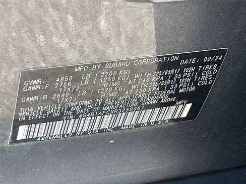 Used 2024 Subaru Outback Premium AWD/4WD image 34