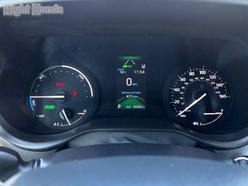 Used 2024 Toyota Sienna XLE image 23