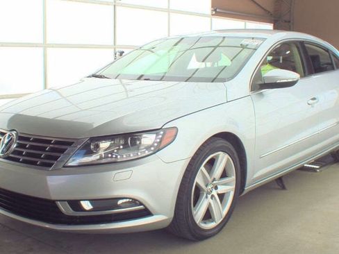 Used 2016 Volkswagen CC Sport image 2