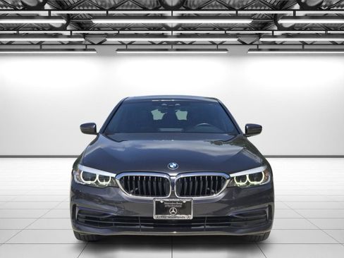 Used 2020 BMW 530i w/ Convenience Package RWD image 4