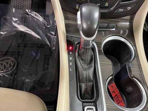 Used 2020 Buick Envision Premium image 22