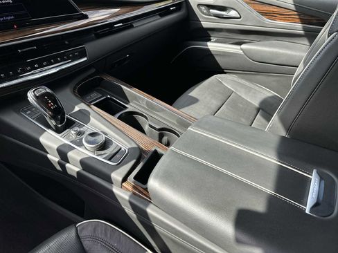 Certified 2023 Cadillac Escalade Premium Luxury RWD image 21