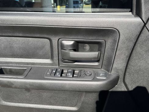 Used 2024 RAM 3500 Tradesman w/ Chrome Appearance Group image 19