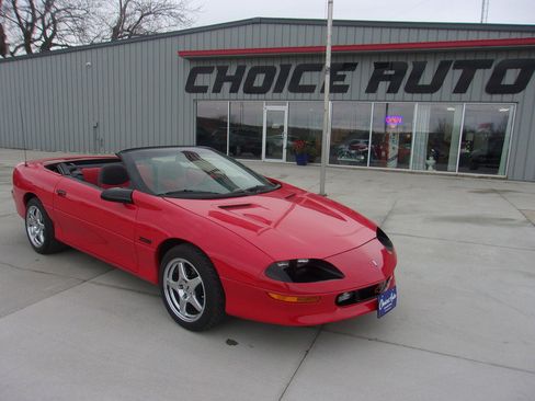 Used 1994 Chevrolet Camaro Z28 image 2