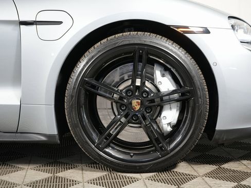 Used 2023 Porsche Taycan 4S image 45