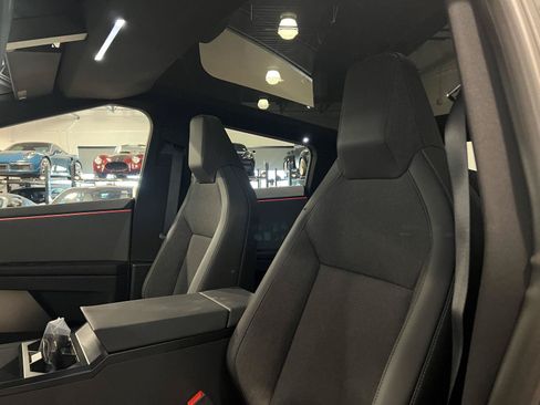 Used 2026 Tesla Cybertruck AWD Crew Cab image 11