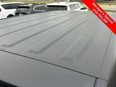 Used 2022 Jeep Wrangler Unlimited Sahara w/ Cold Weather Group image 11